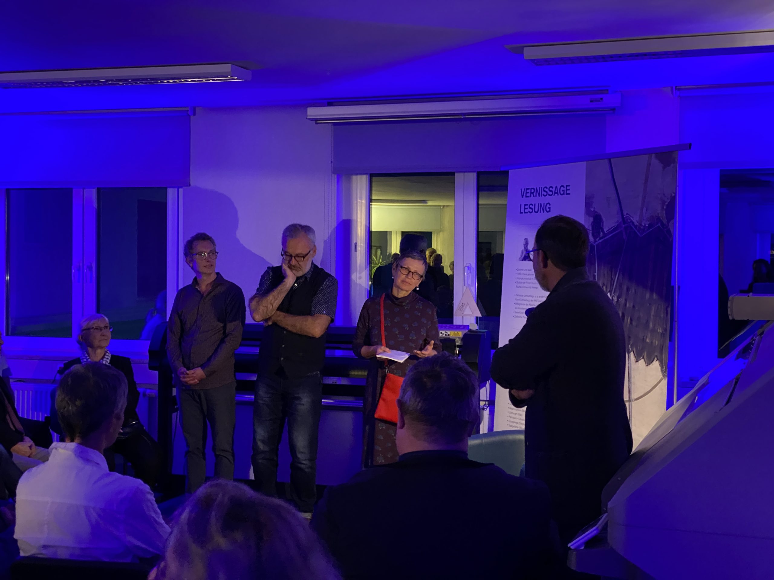 Sie betrachten gerade Vernissage & Lesung